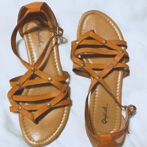 Qupid genuine leather gladiator sandals